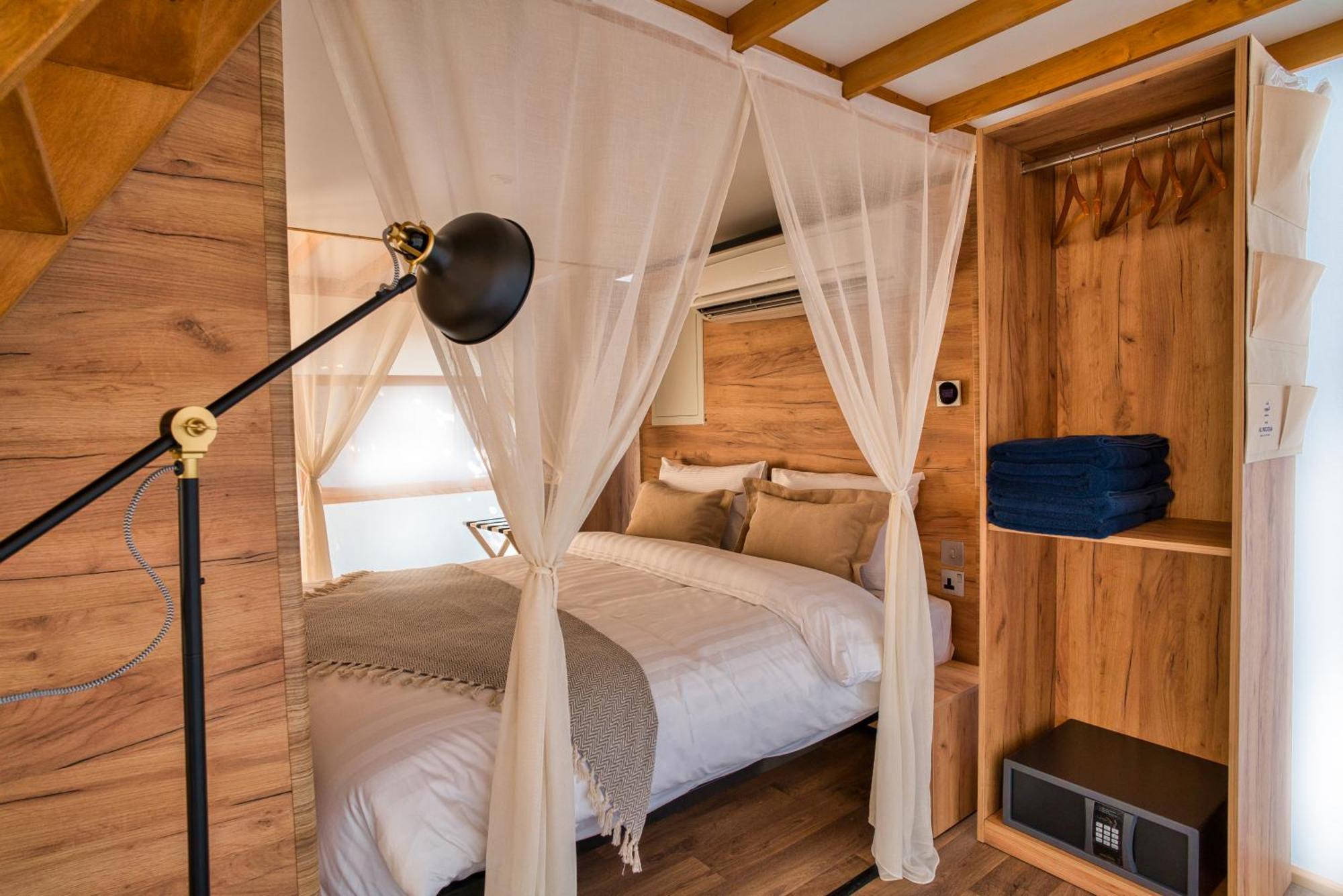 Bab Al Nojoum Hudayriyat Villas 아부다비 객실 사진